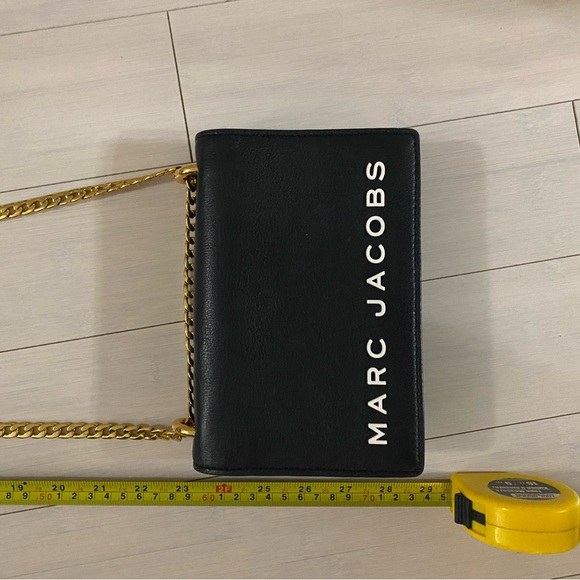 EUC Marc Jacobs Double Take Cross Body Gold Chain Link Evening Purse - Picture 9 of 15